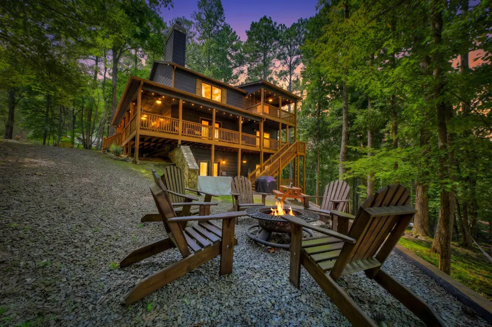 22 Kings Court Ellijay, GA 30540
