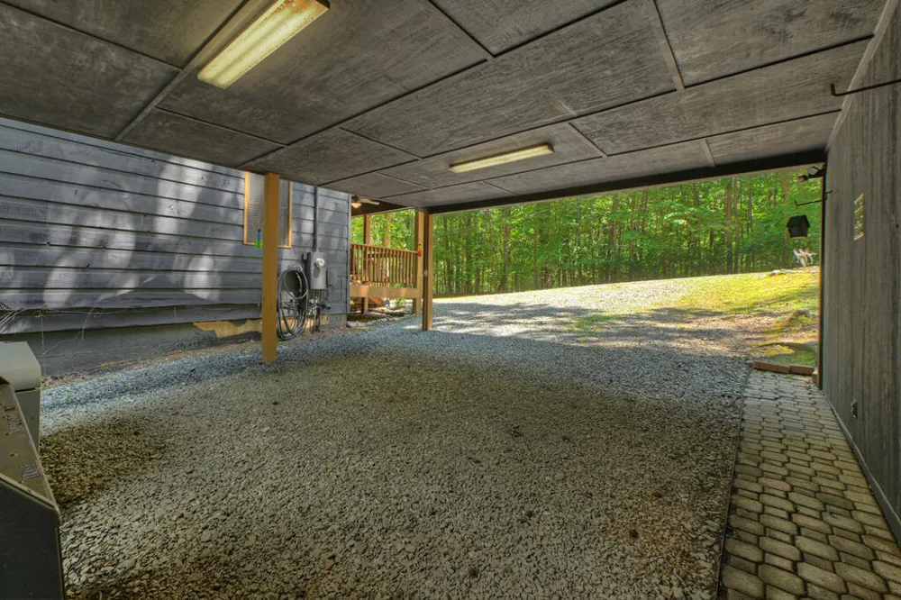 22 Kings Court Ellijay, GA 30540