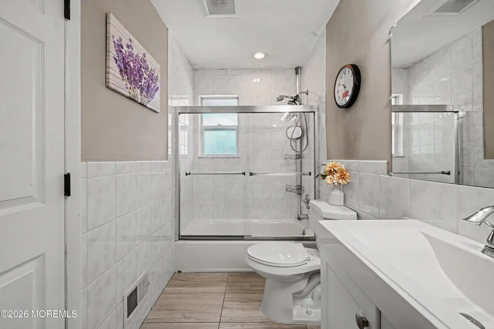 54 Middlesex Road Matawan, NJ 07747