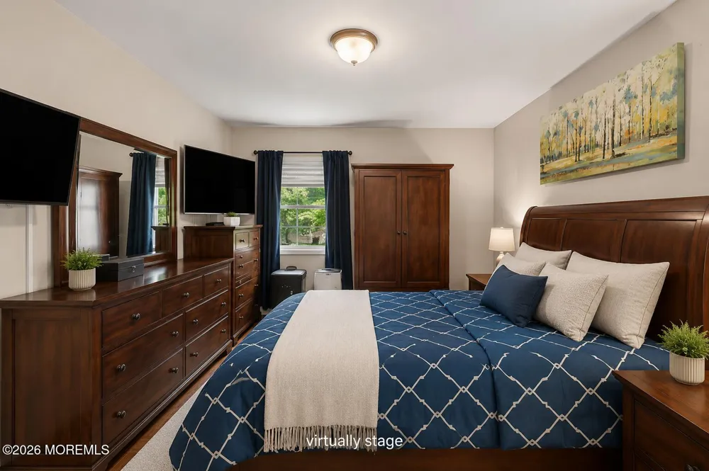 54 Middlesex Road Matawan, NJ 07747