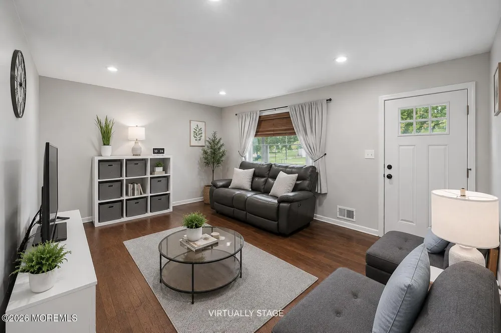 54 Middlesex Road Matawan, NJ 07747