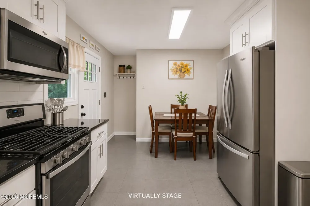 54 Middlesex Road Matawan, NJ 07747