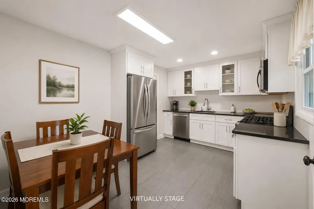 54 Middlesex Road Matawan, NJ 07747