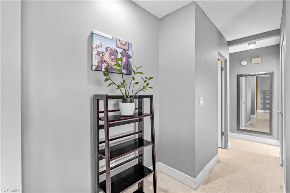 1402 SE 8th Place Cape Coral, FL 33990