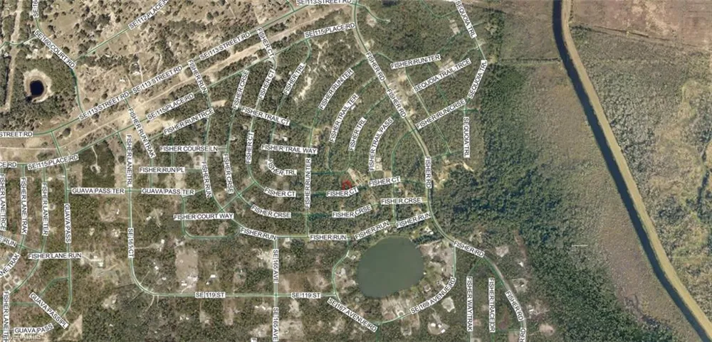 9037 Fisher Court Ocklawaha, FL 32179