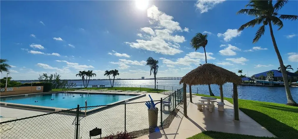4260 SE 20th Place #208 Cape Coral, FL 33904