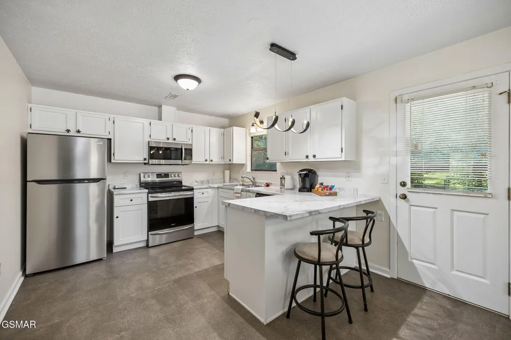 410 Owenwood Drive Sevierville, TN 37876
