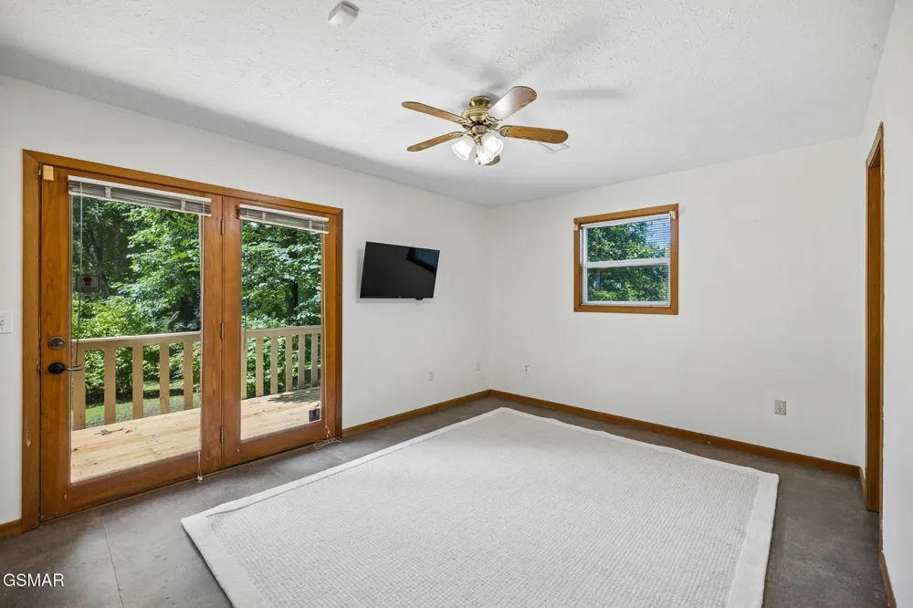 410 Owenwood Drive Sevierville, TN 37876