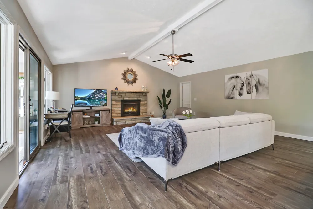 15 Meadowlark Cir Crossville, TN 38558