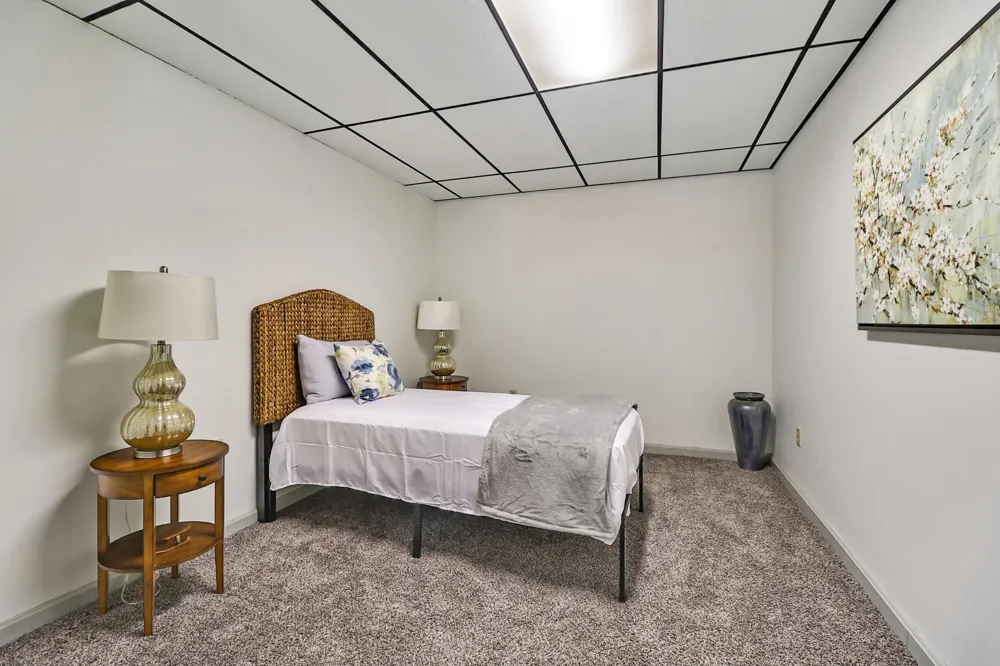 15 Meadowlark Cir Crossville, TN 38558