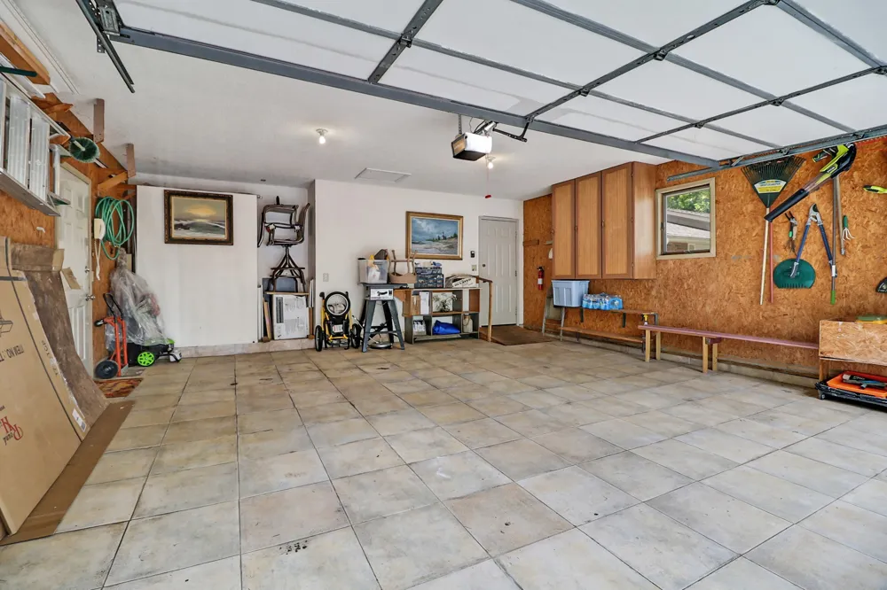 15 Meadowlark Cir Crossville, TN 38558