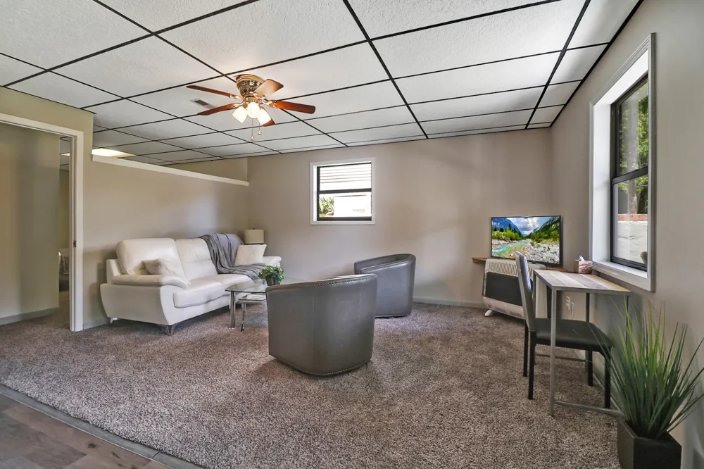 15 Meadowlark Cir Crossville, TN 38558