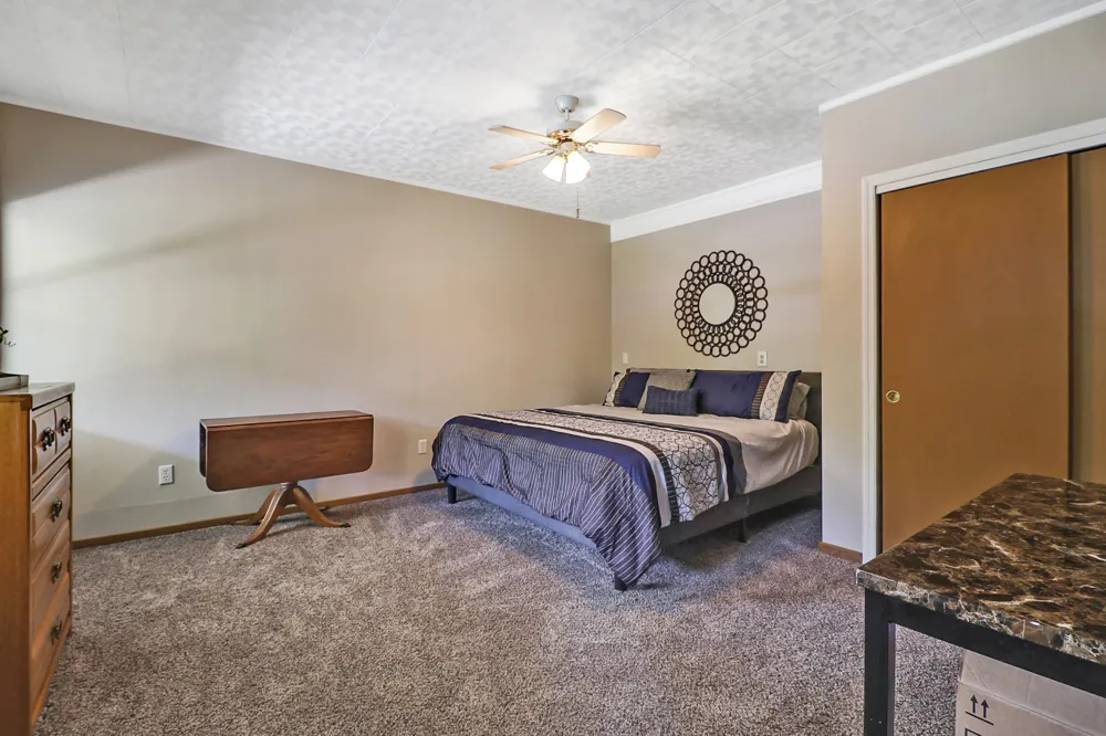 15 Meadowlark Cir Crossville, TN 38558
