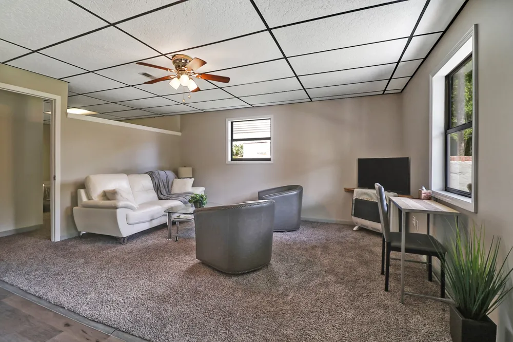 15 Meadowlark Cir Crossville, TN 38558