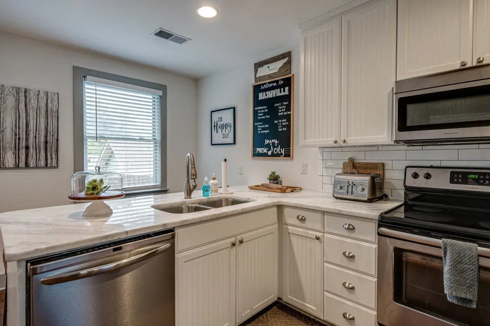 818 Fatherland St #5 Nashville, TN 37206