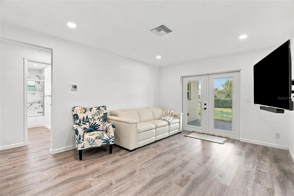 13344 88TH AVENUE Seminole, FL 33776