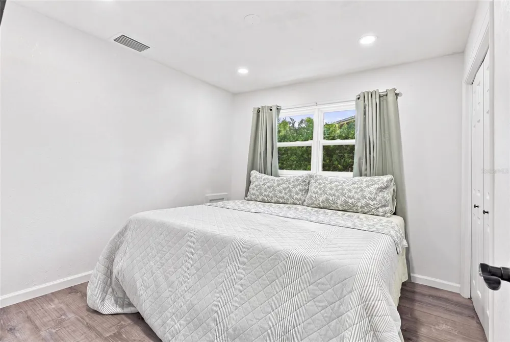 13344 88TH AVENUE Seminole, FL 33776