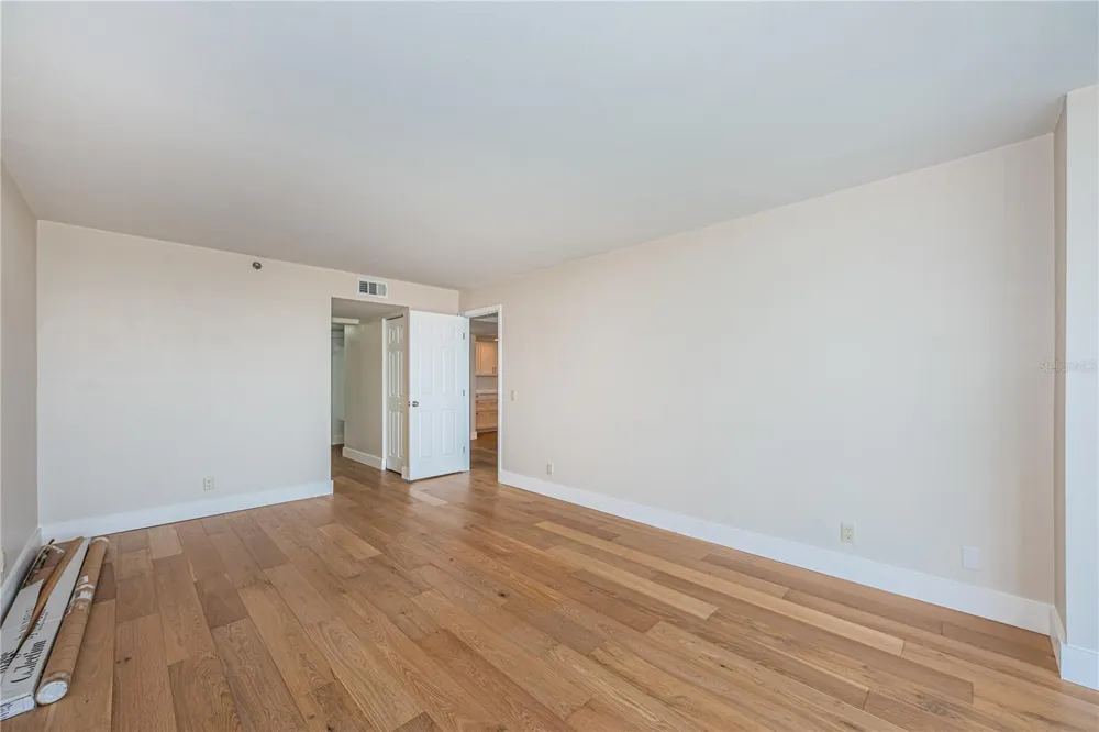 6322 PALMA DEL MAR BOULEVARD S #705 St Petersburg, FL 33715