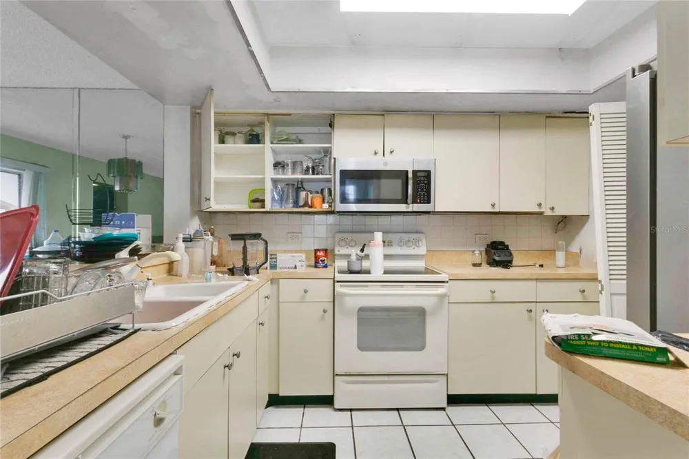 2504 CITRUS CLUB LANE #301 Orlando, FL 32839