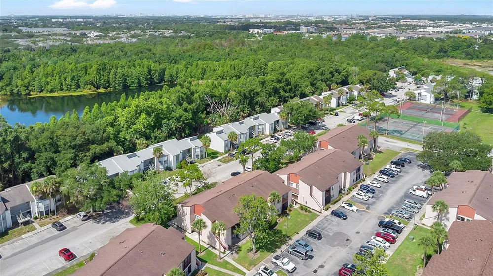 2504 CITRUS CLUB LANE #301 Orlando, FL 32839
