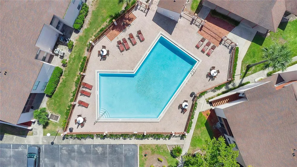 2504 CITRUS CLUB LANE #301 Orlando, FL 32839