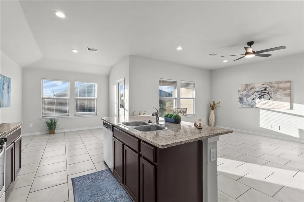 3909 Shiva Drive Corpus Christi, TX 78410