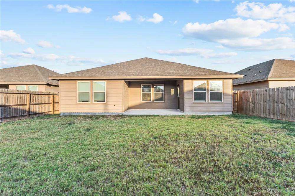 3909 Shiva Drive Corpus Christi, TX 78410