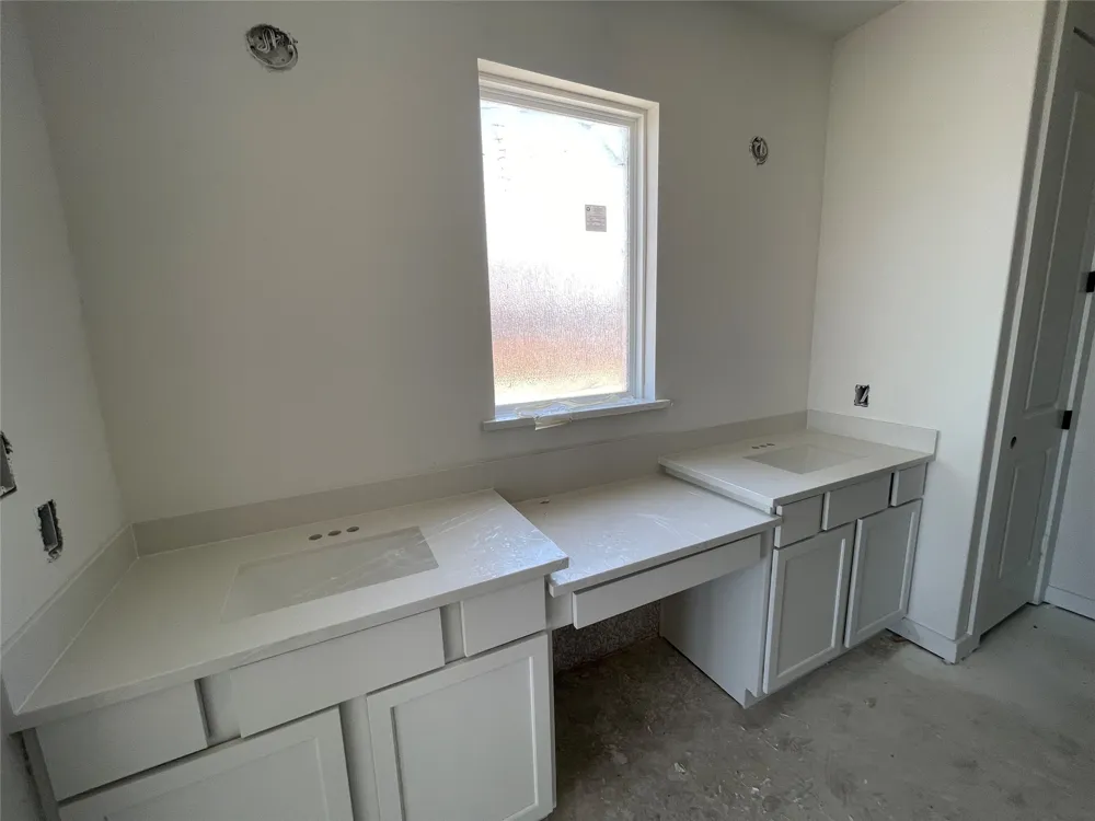 19605 Judys View Pflugerville, TX 78660