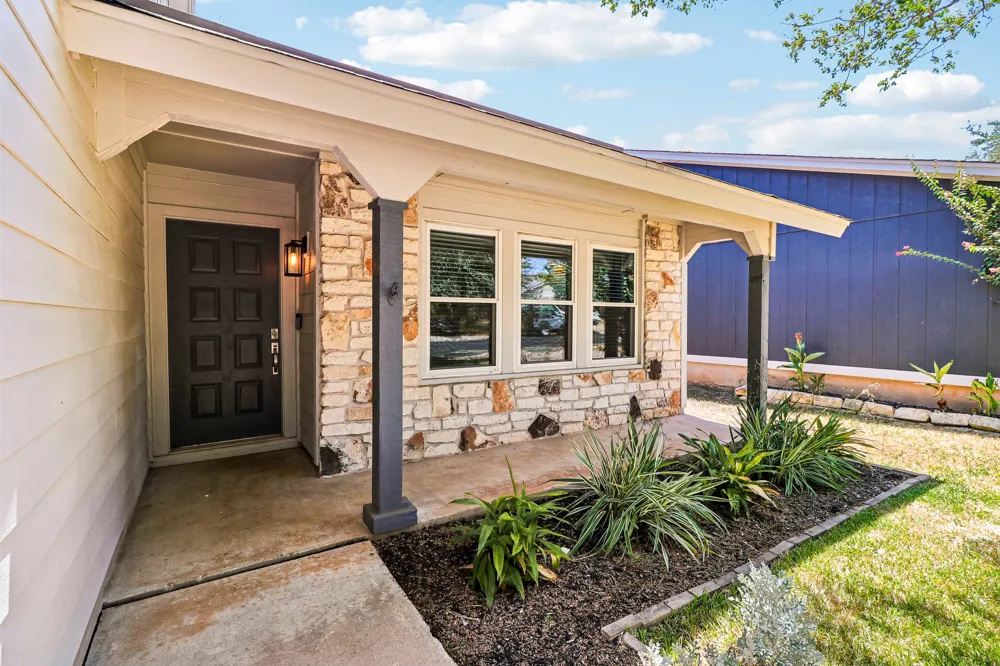 7703 Copperas Drive Austin, TX 78749