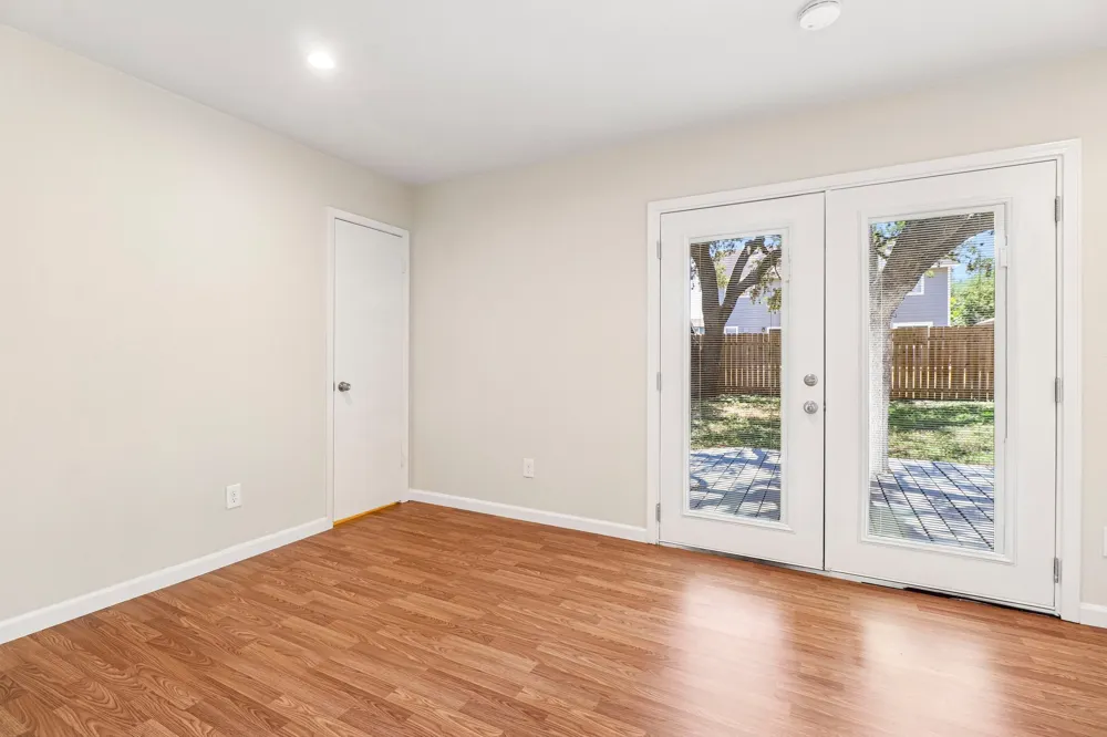 7703 Copperas Drive Austin, TX 78749