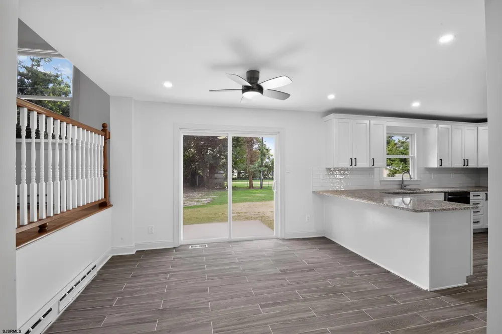 12 Oakview Dr Northfield, NJ 08225