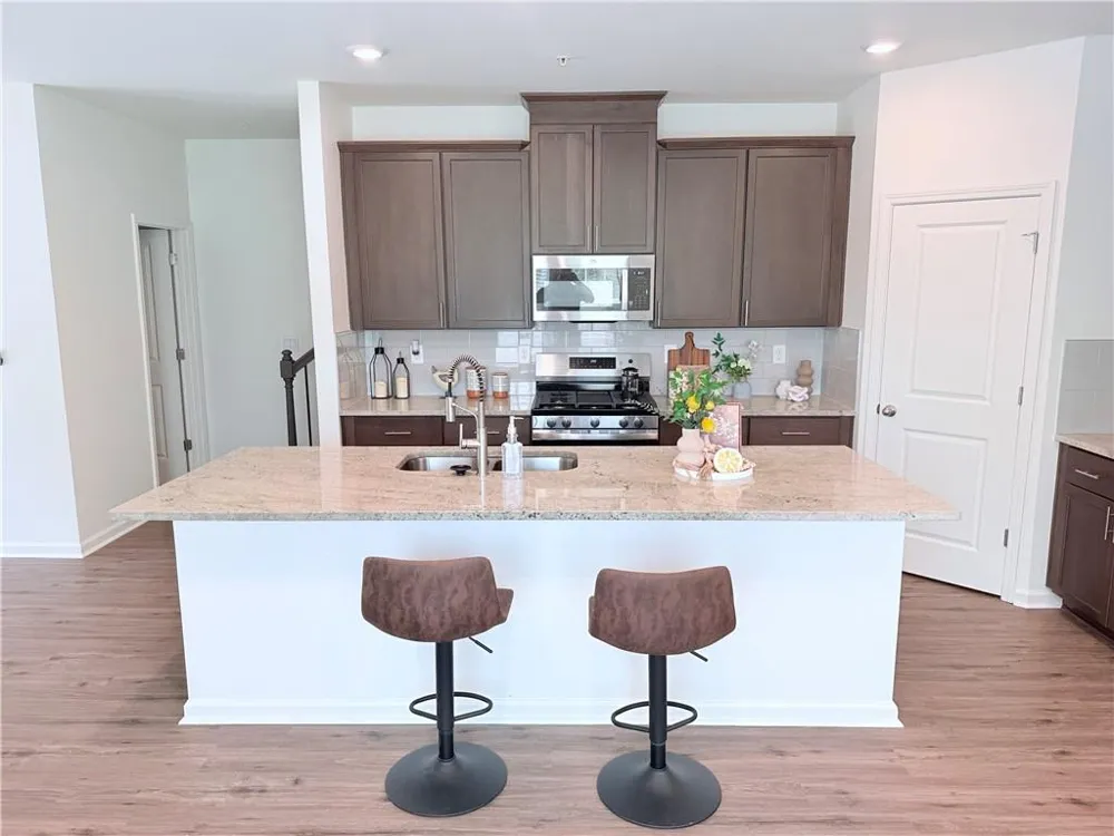 1326 Vayda Court Marietta, GA 30066