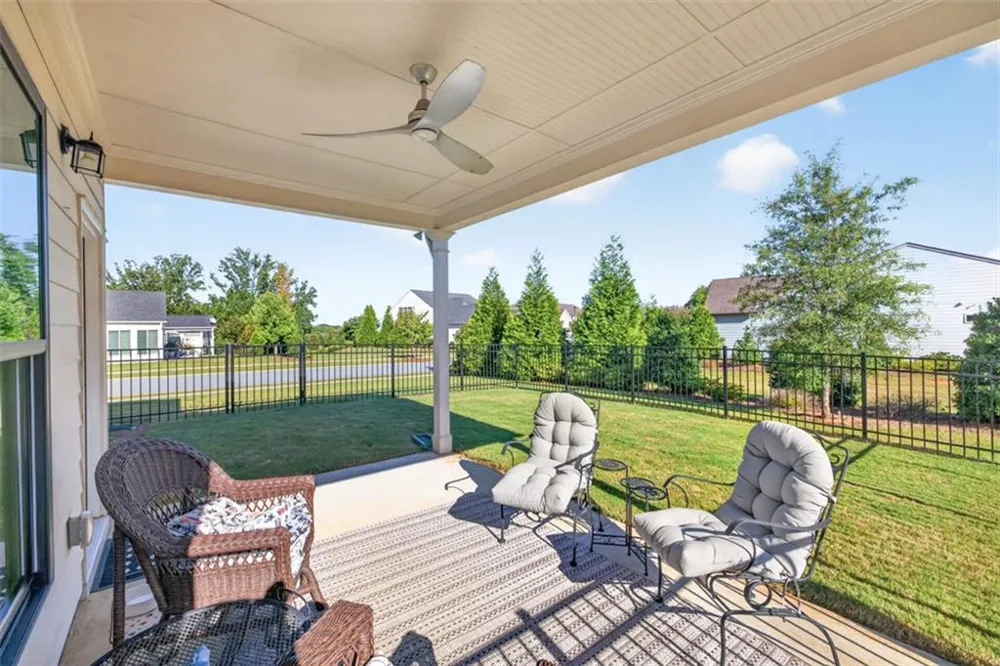 5939 Rollingwood Way Hoschton, GA 30548