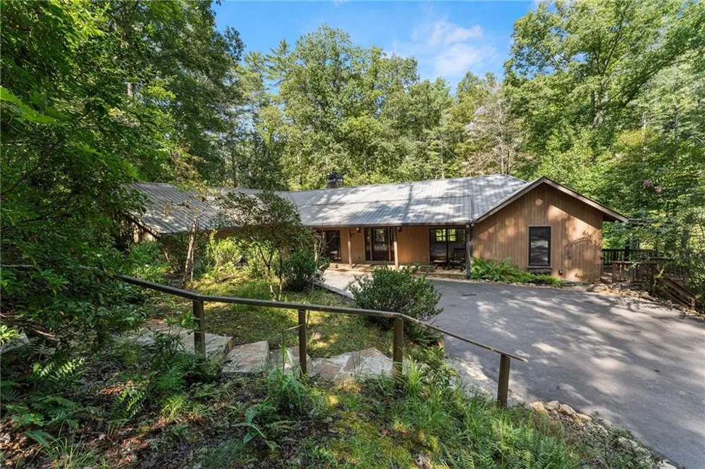 287 Blue Gate Lane Dahlonega, GA 30533