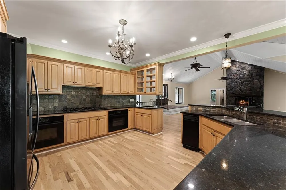 287 Blue Gate Lane Dahlonega, GA 30533