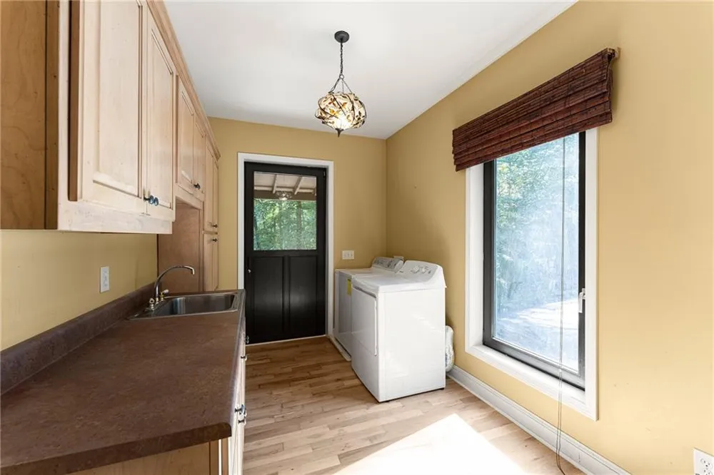 287 Blue Gate Lane Dahlonega, GA 30533