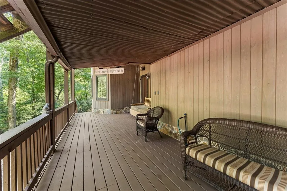 287 Blue Gate Lane Dahlonega, GA 30533