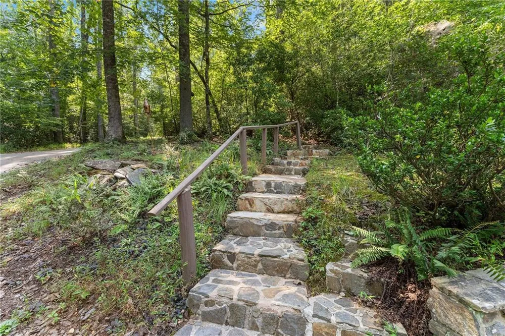 287 Blue Gate Lane Dahlonega, GA 30533