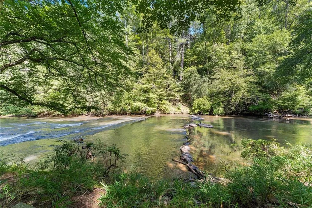 287 Blue Gate Lane Dahlonega, GA 30533