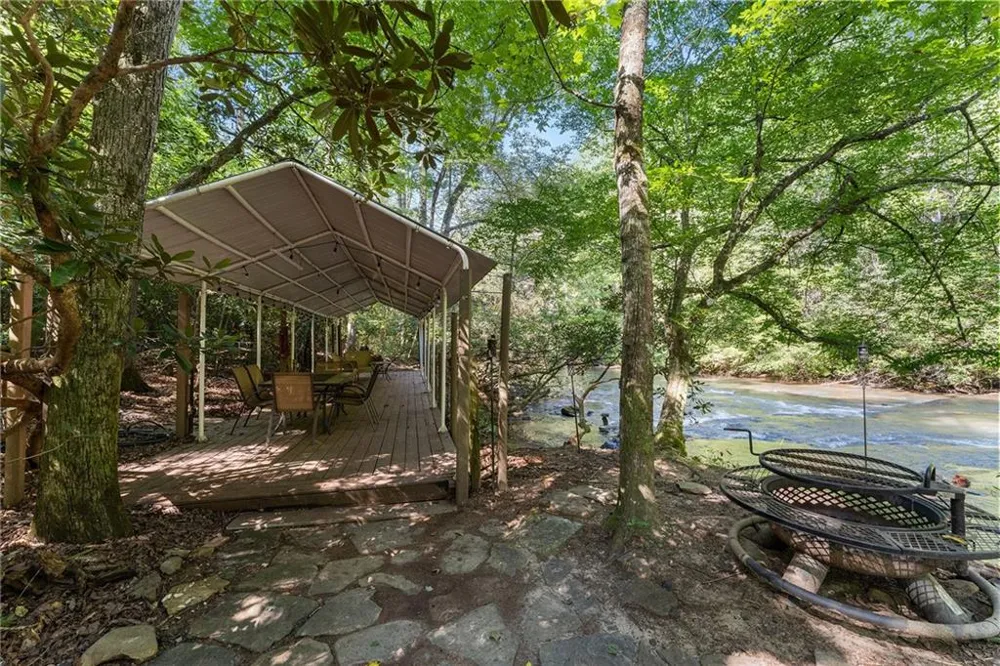 287 Blue Gate Lane Dahlonega, GA 30533