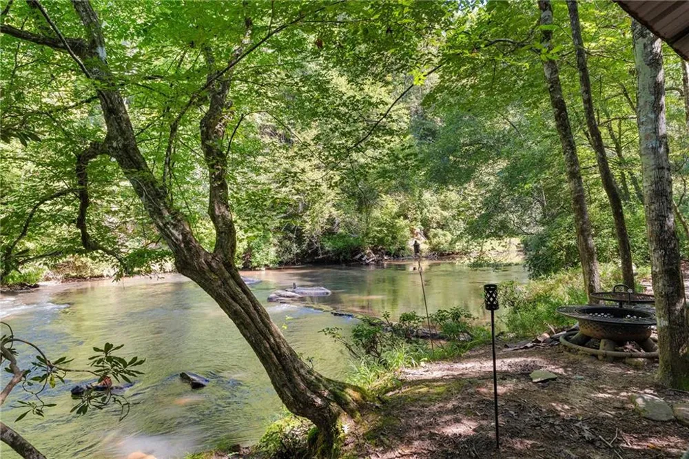 287 Blue Gate Lane Dahlonega, GA 30533