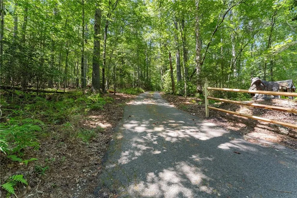 287 Blue Gate Lane Dahlonega, GA 30533