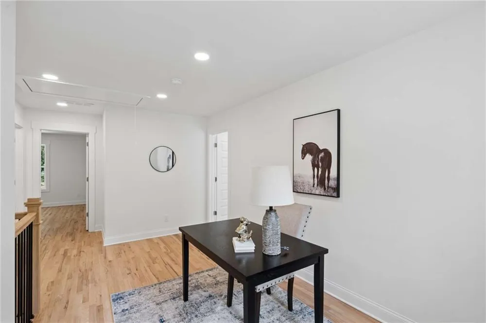 544 Westmeath Drive SW Atlanta, GA 30310