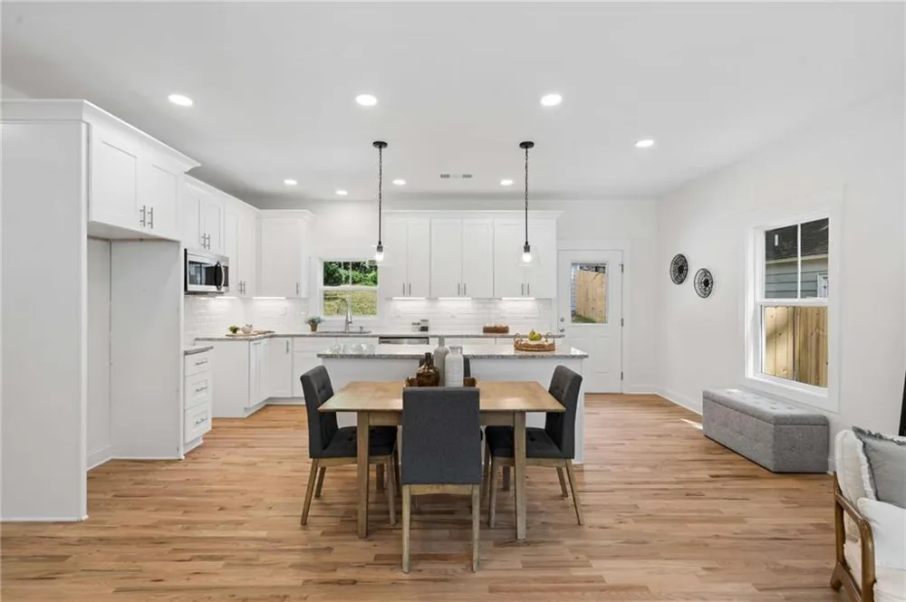 544 Westmeath Drive SW Atlanta, GA 30310