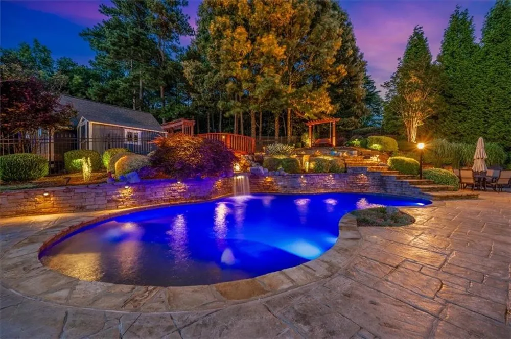 20 Lake Overlook Drive White, GA 30184