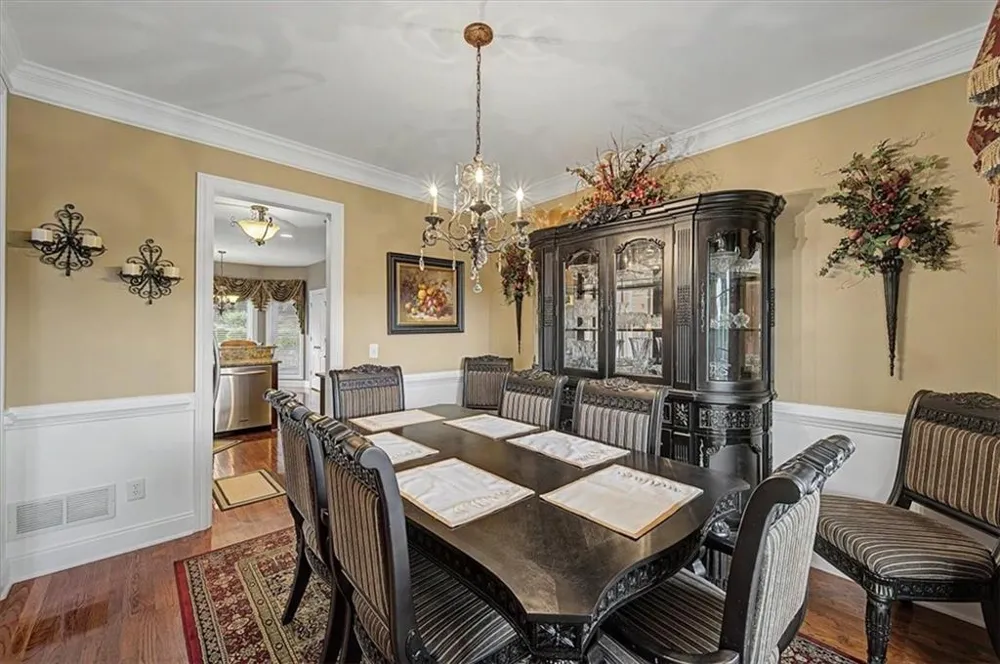 20 Lake Overlook Drive White, GA 30184