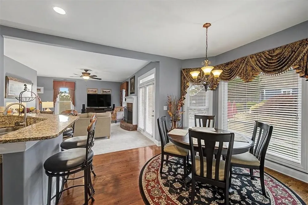 20 Lake Overlook Drive White, GA 30184