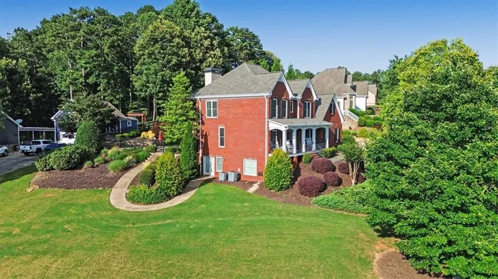 20 Lake Overlook Drive White, GA 30184