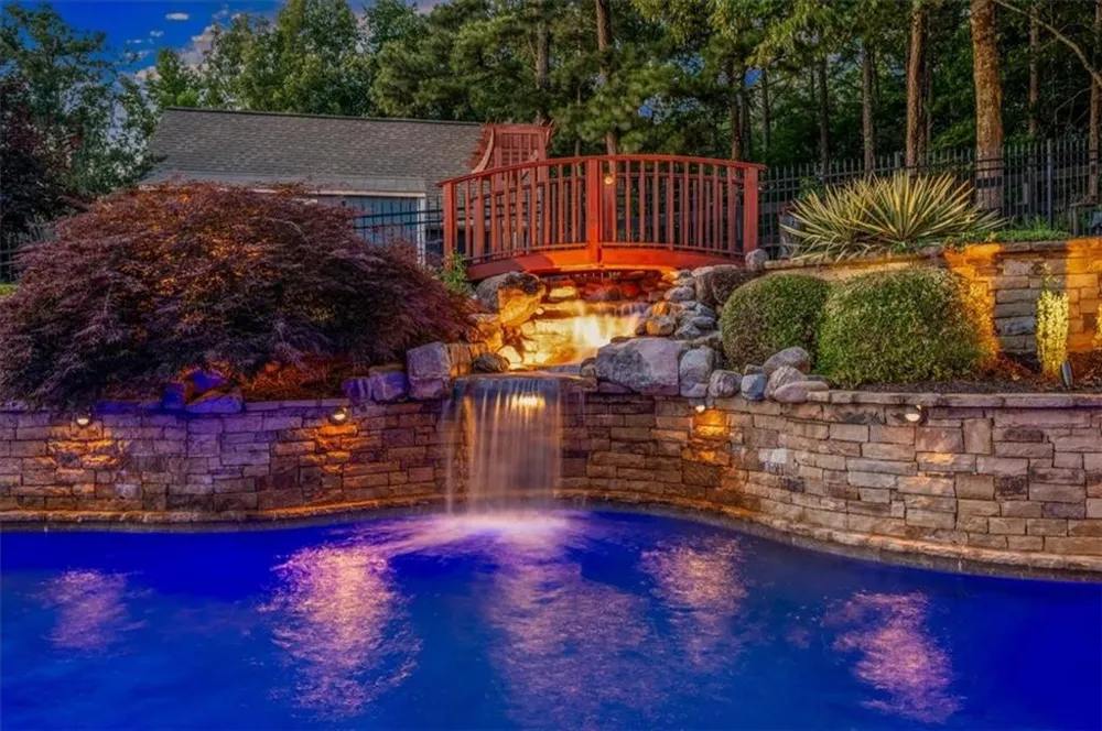 20 Lake Overlook Drive White, GA 30184