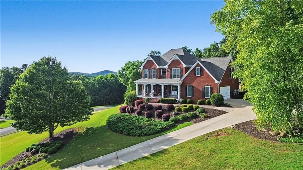 20 Lake Overlook Drive White, GA 30184